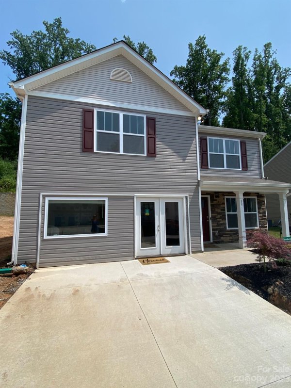 35 Hamrick Drive