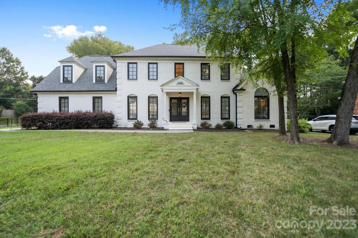 10138 Waterbrook Lane