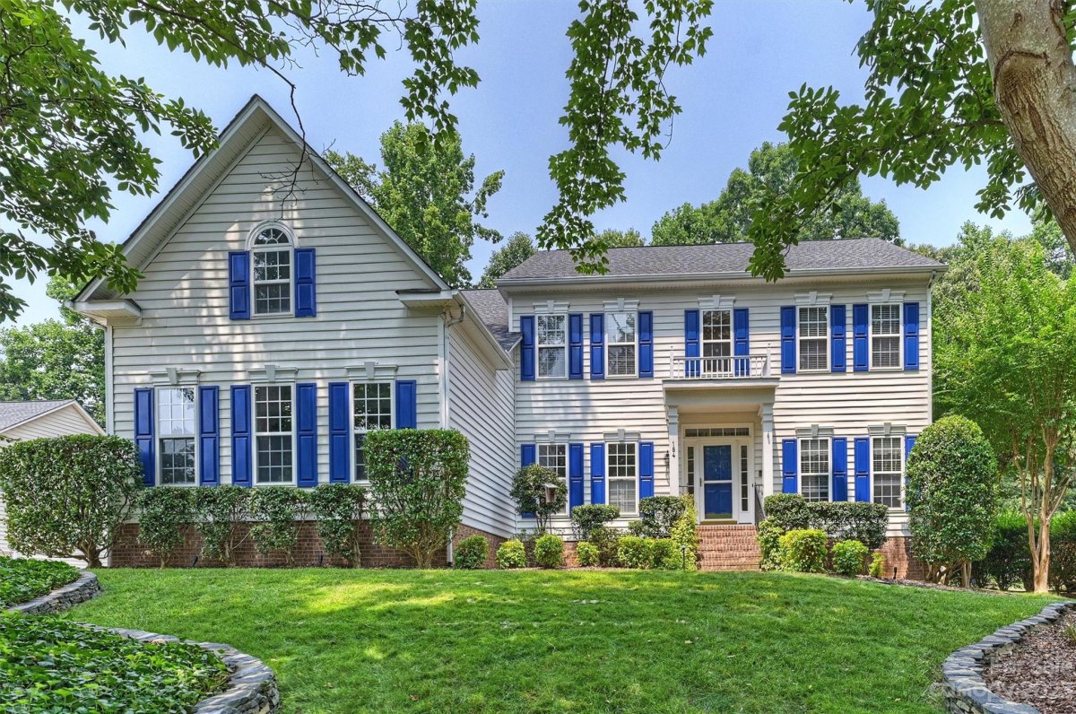 184 Montrose Drive