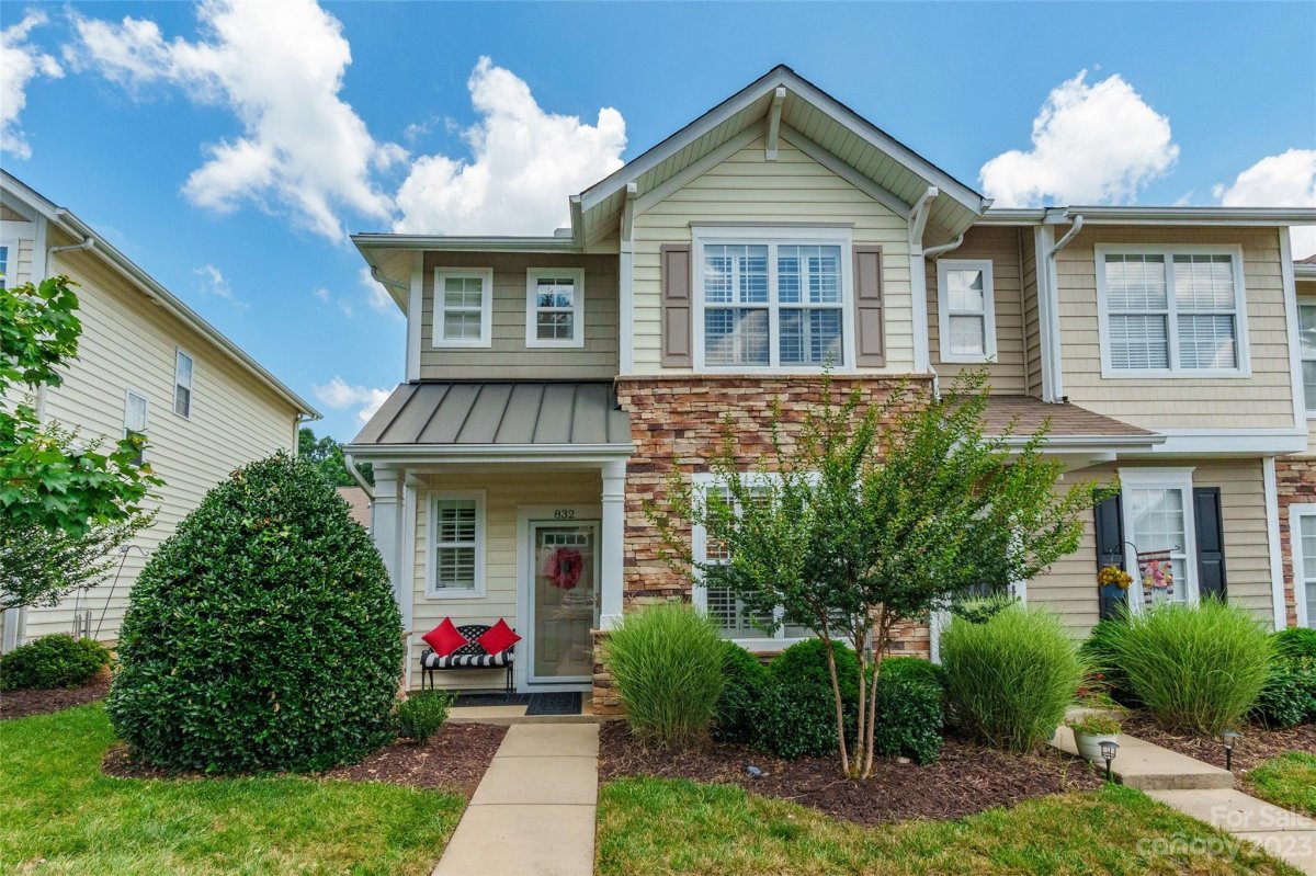 832 Gentlewinds Court
