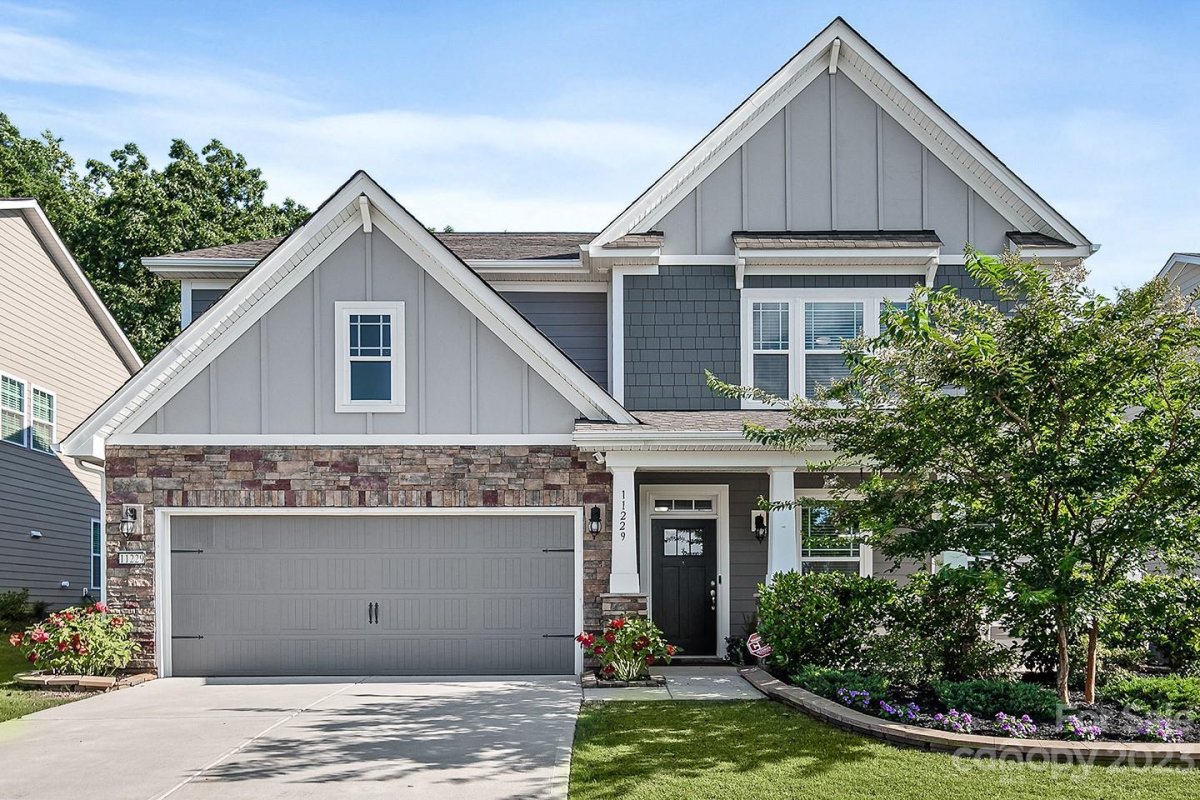 11229 Smokethorn Drive