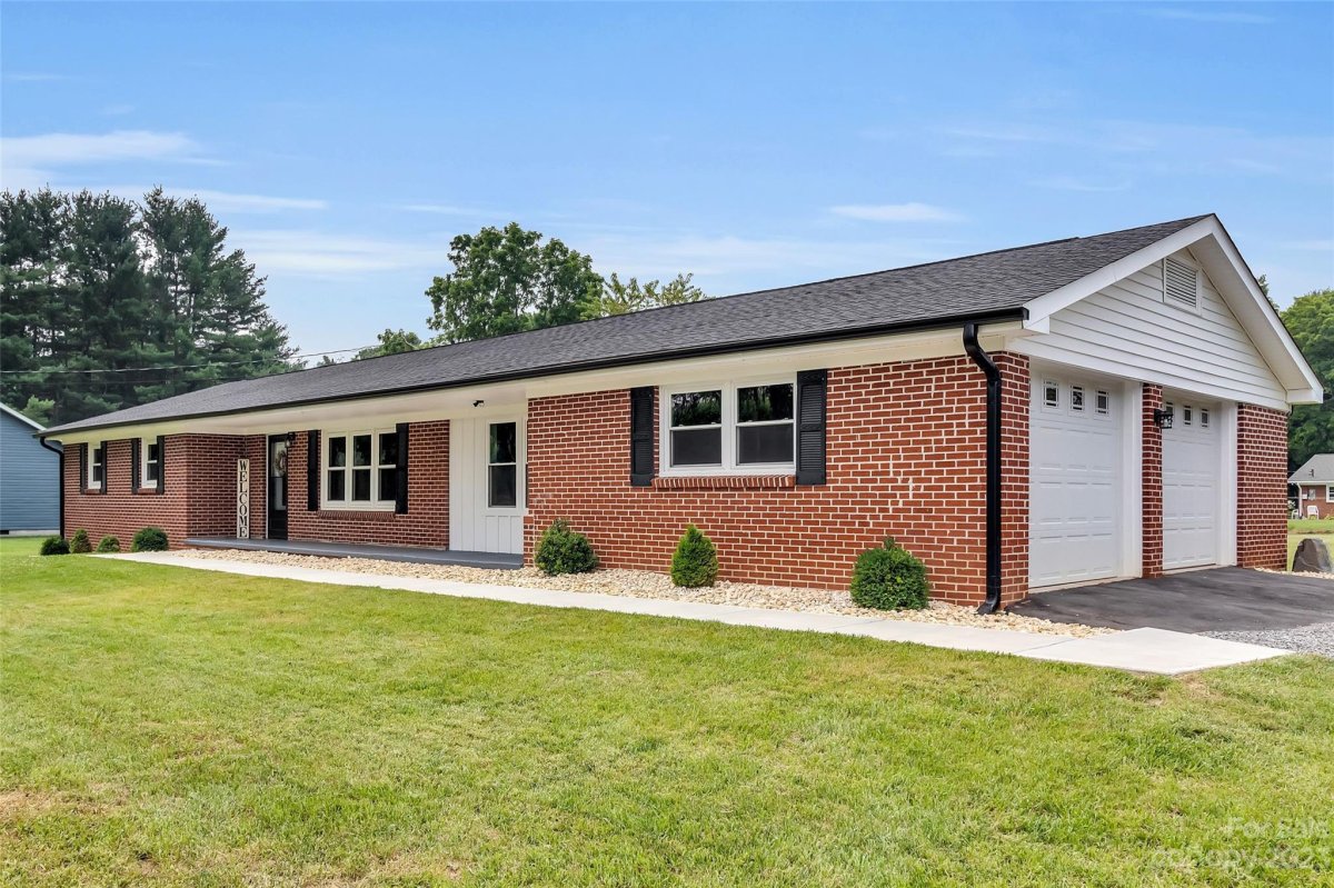 279 Garden Lane