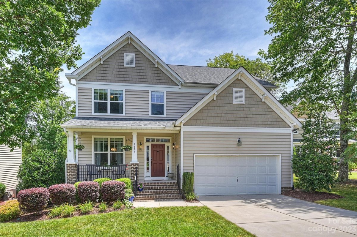 1618 Ballwood Court