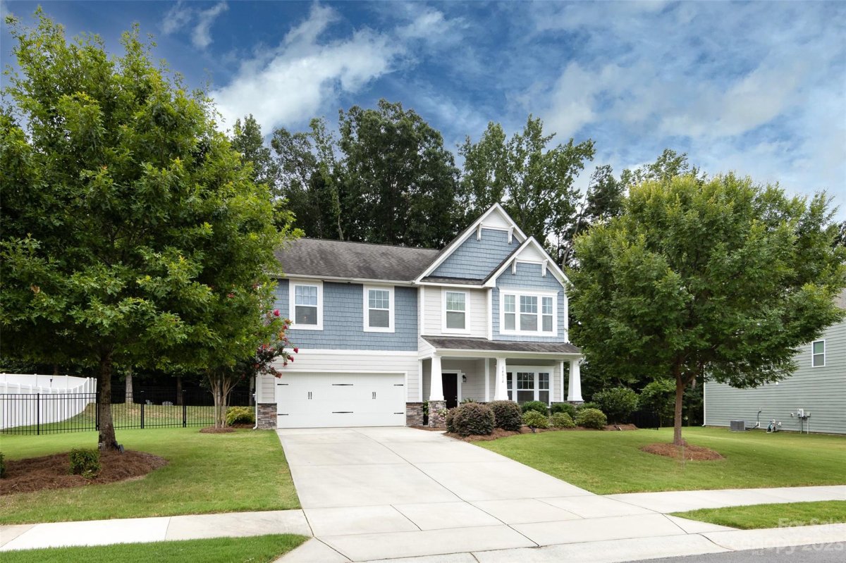 14814 Belleglade Trail