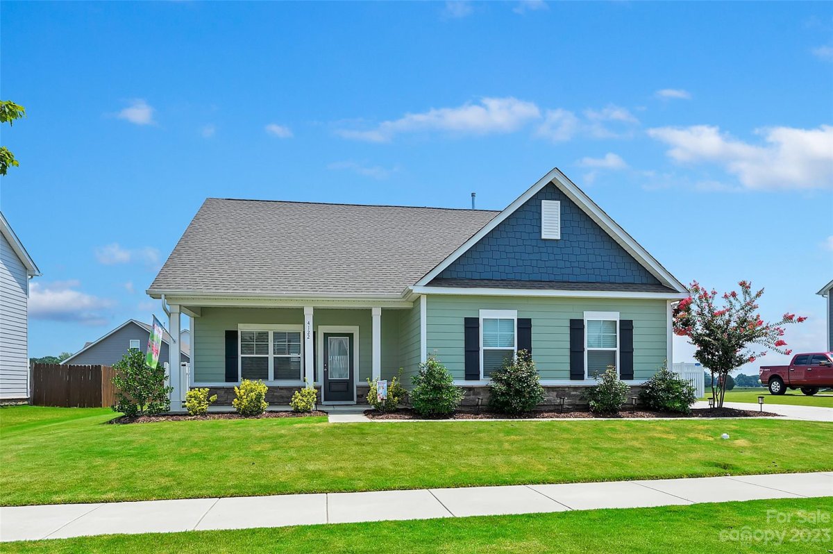 4122 Allenby Place