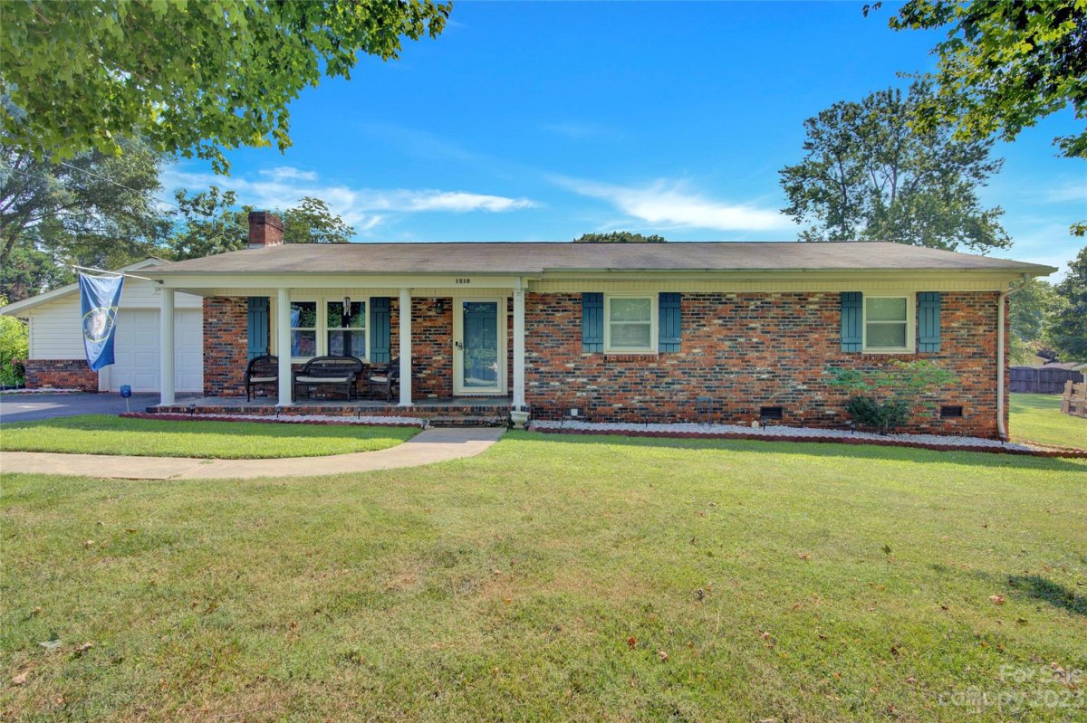 1510 Kenmore Drive
