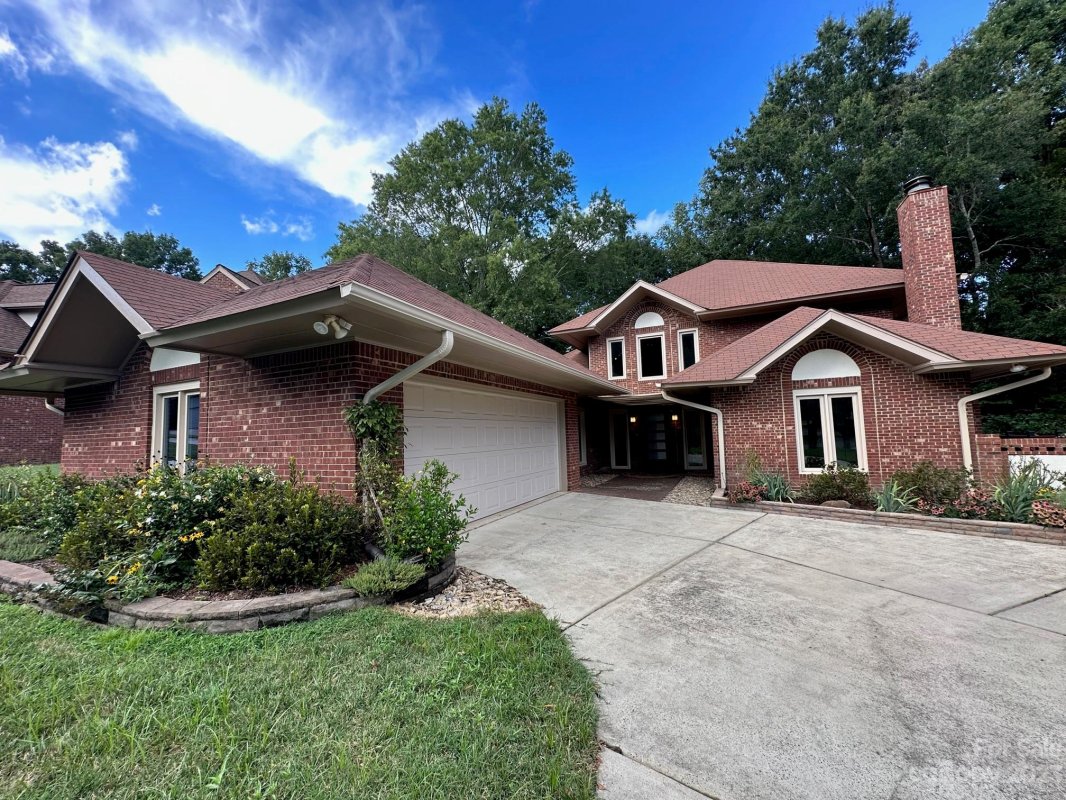 5105 Hunt Stand Lane