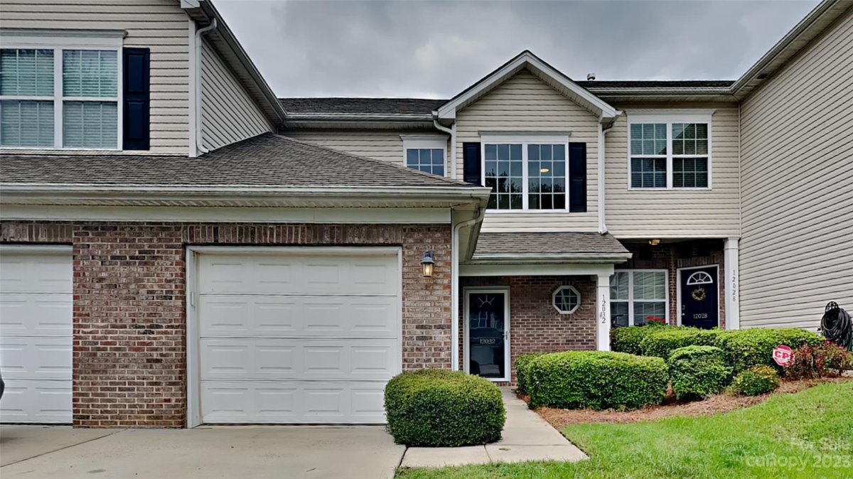 12032 Stratfield Place Circle