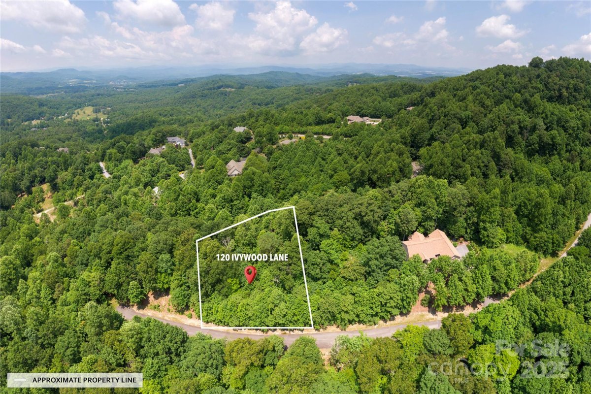120 Ivywood Lane