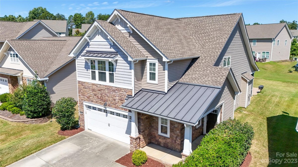 1333 Nw Middlecrest Drive