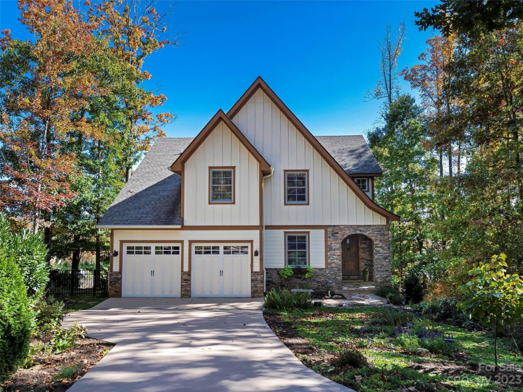27 Acadia Drive