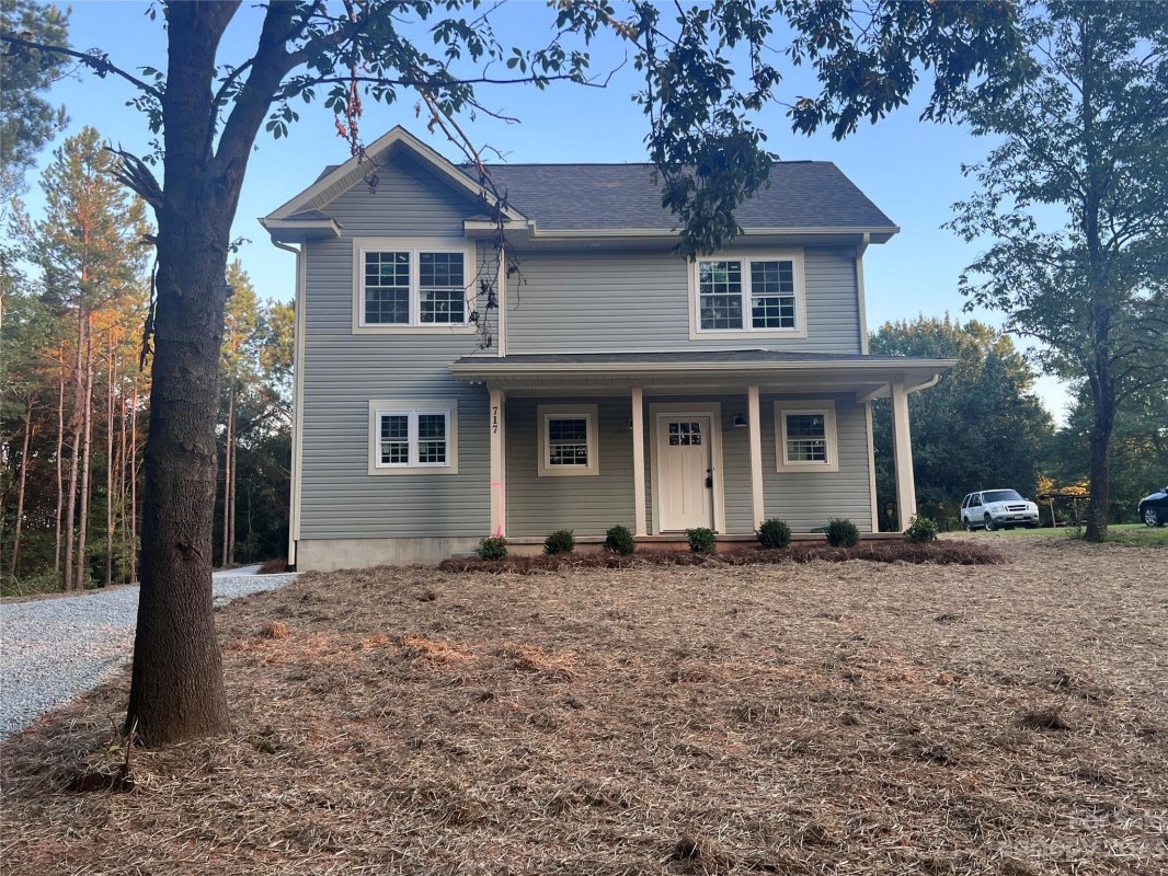 717 Winding Way Drive