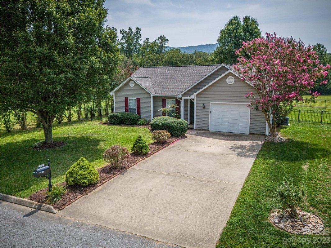 276 English Oak Road