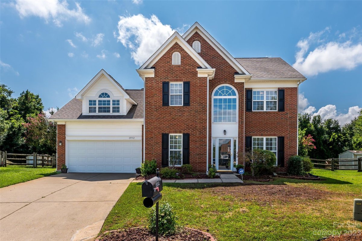 15712 Corsair Court