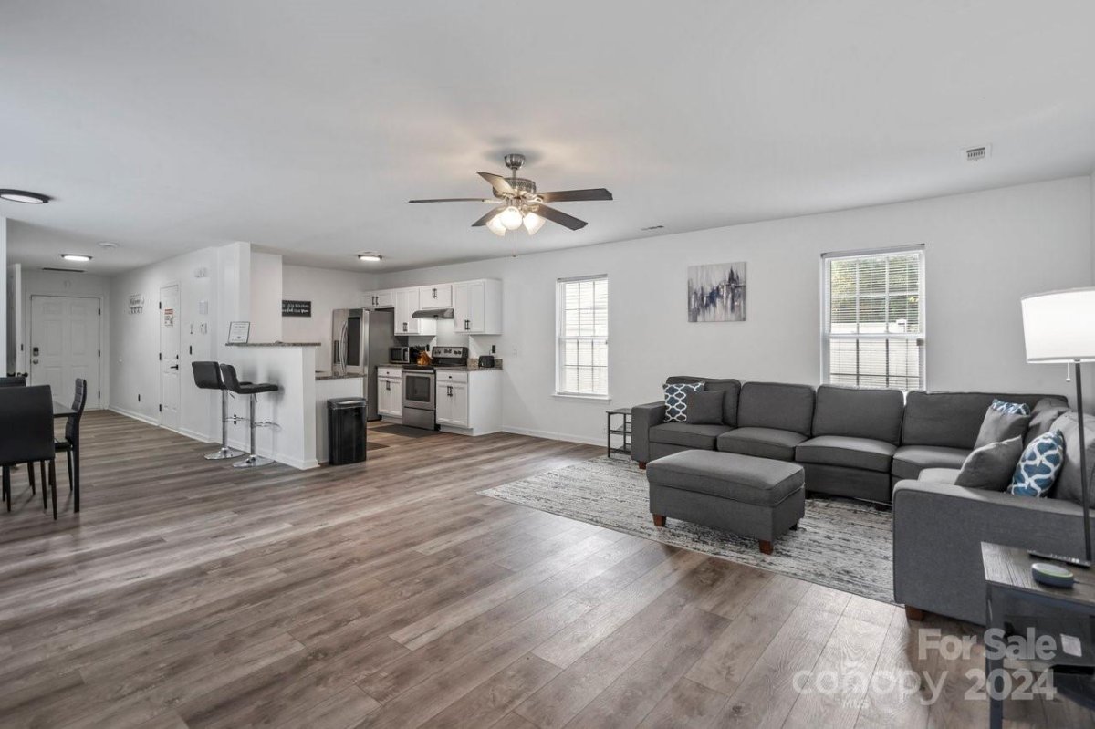 1341 Crandon Drive