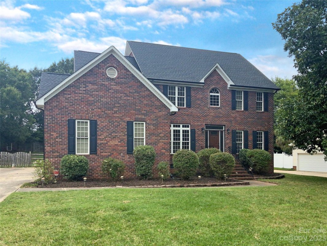 4461 Turnberry Court