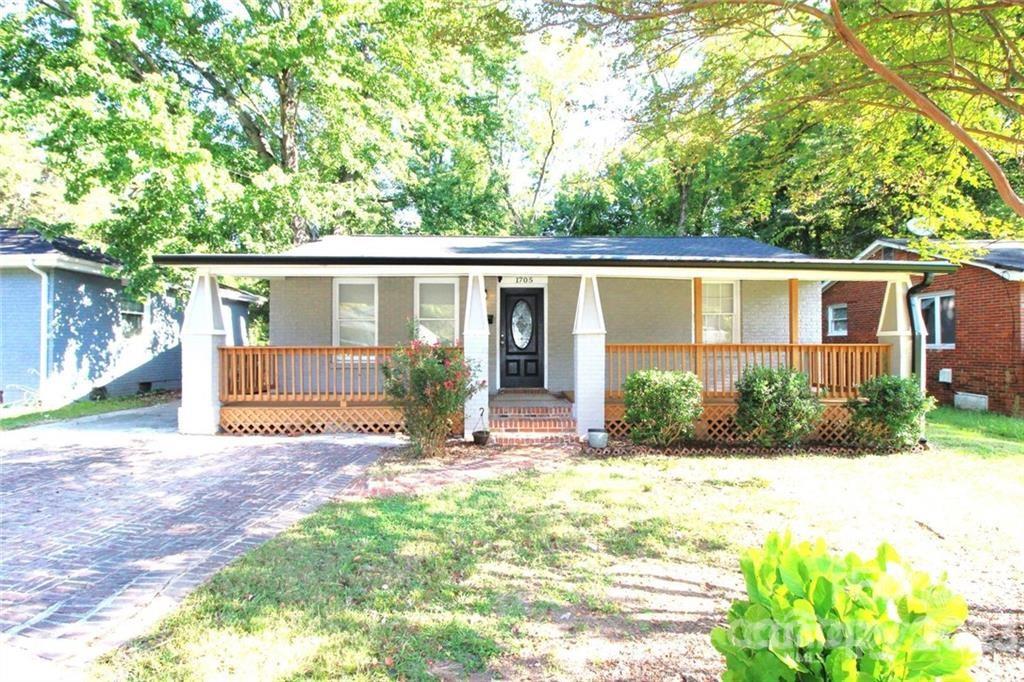 1705 Finchley Drive