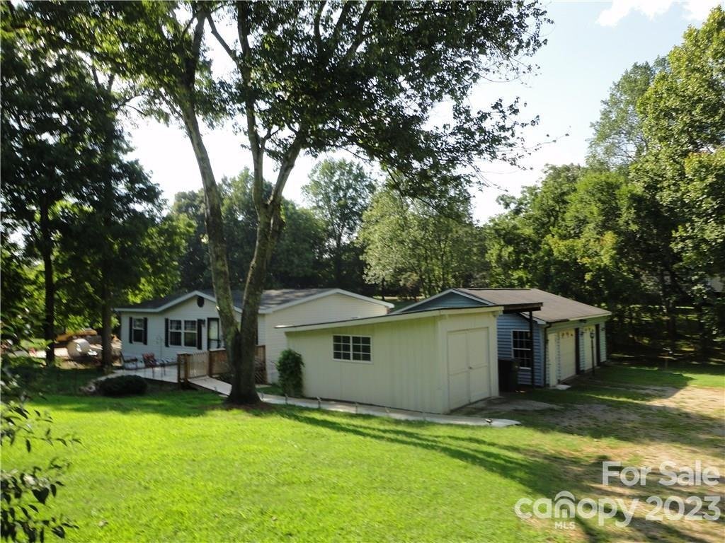 5376 Montana Circle