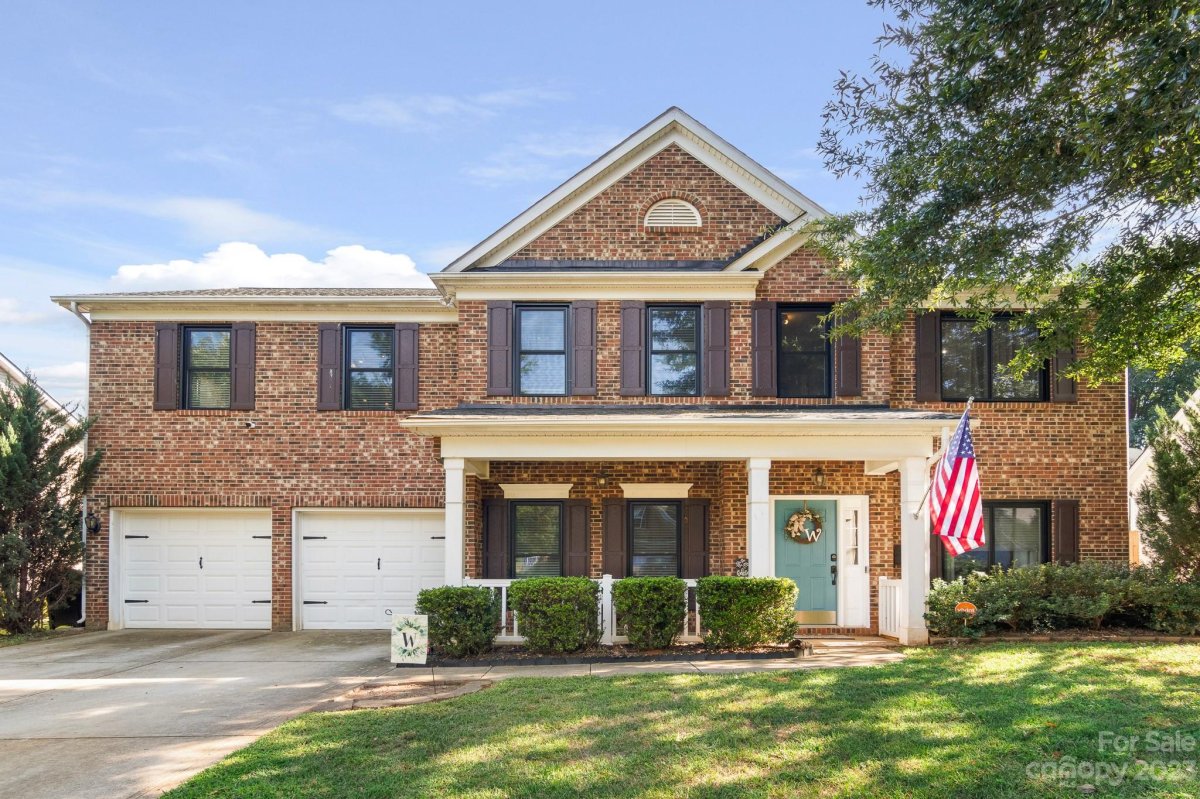 2424 Ivy Creek Ford