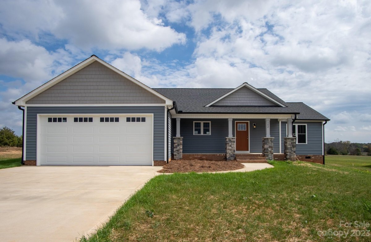 142 Alf Hoover Road