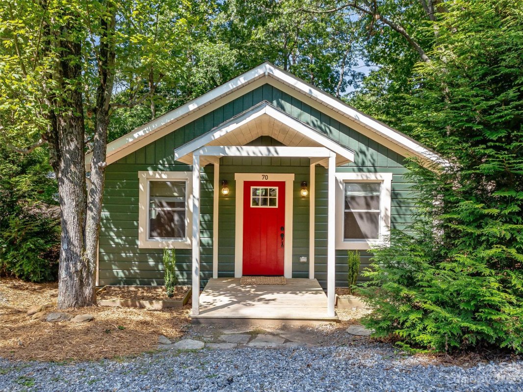 70 Tupper Road