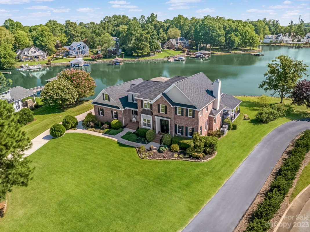 171 Prestwood Lane