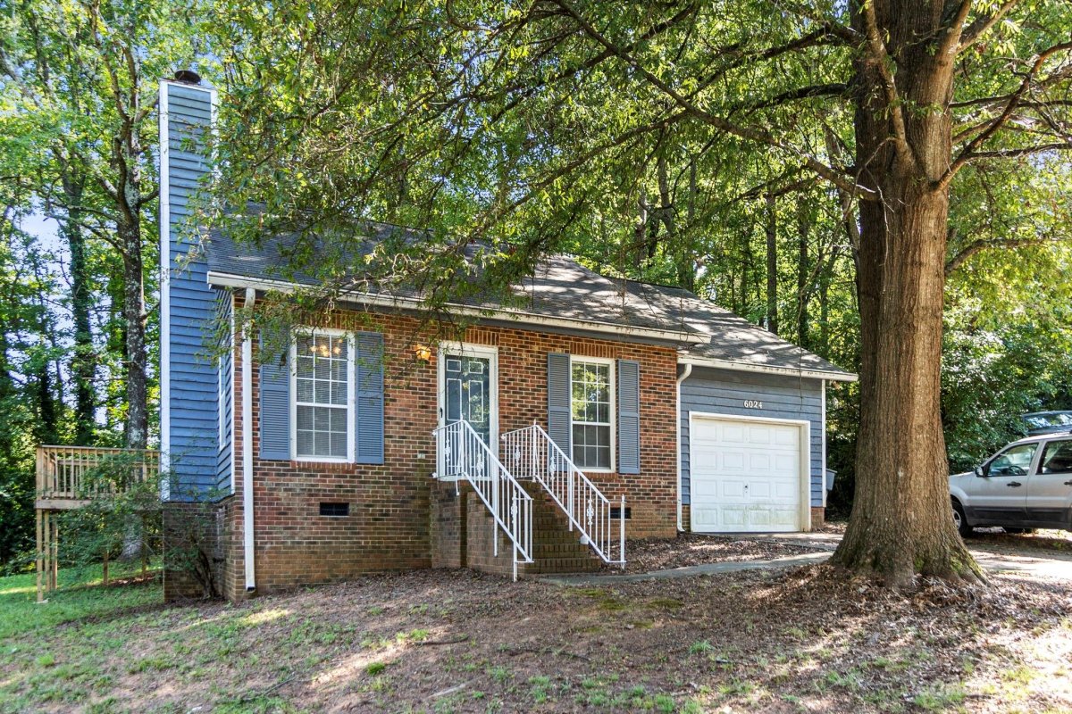 6024 Crosswood Court