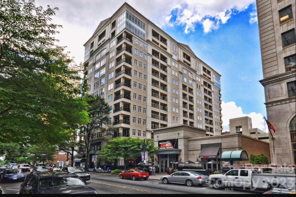 230 S Tryon Street 602