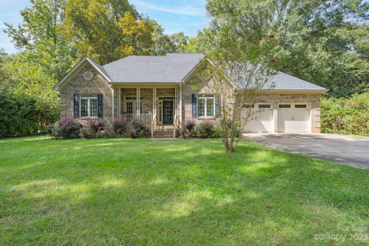 739 Ragin Lane