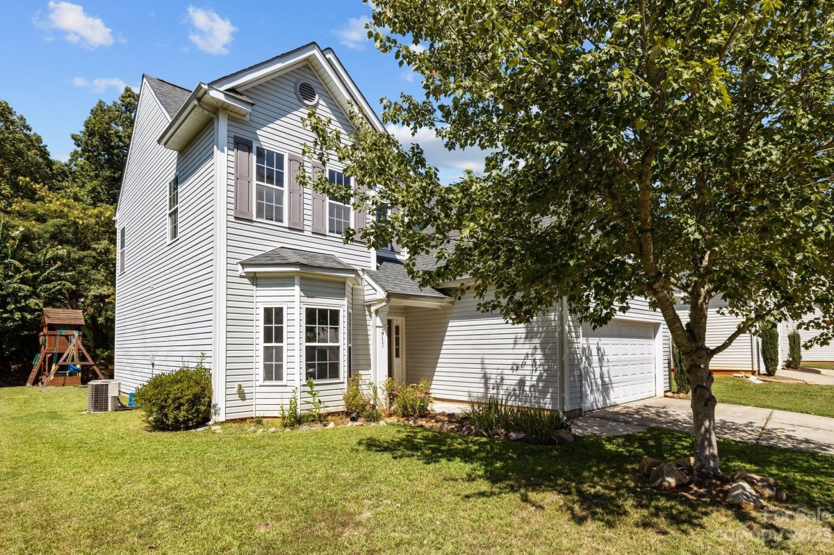 2711 Oakdale Pasture Drive