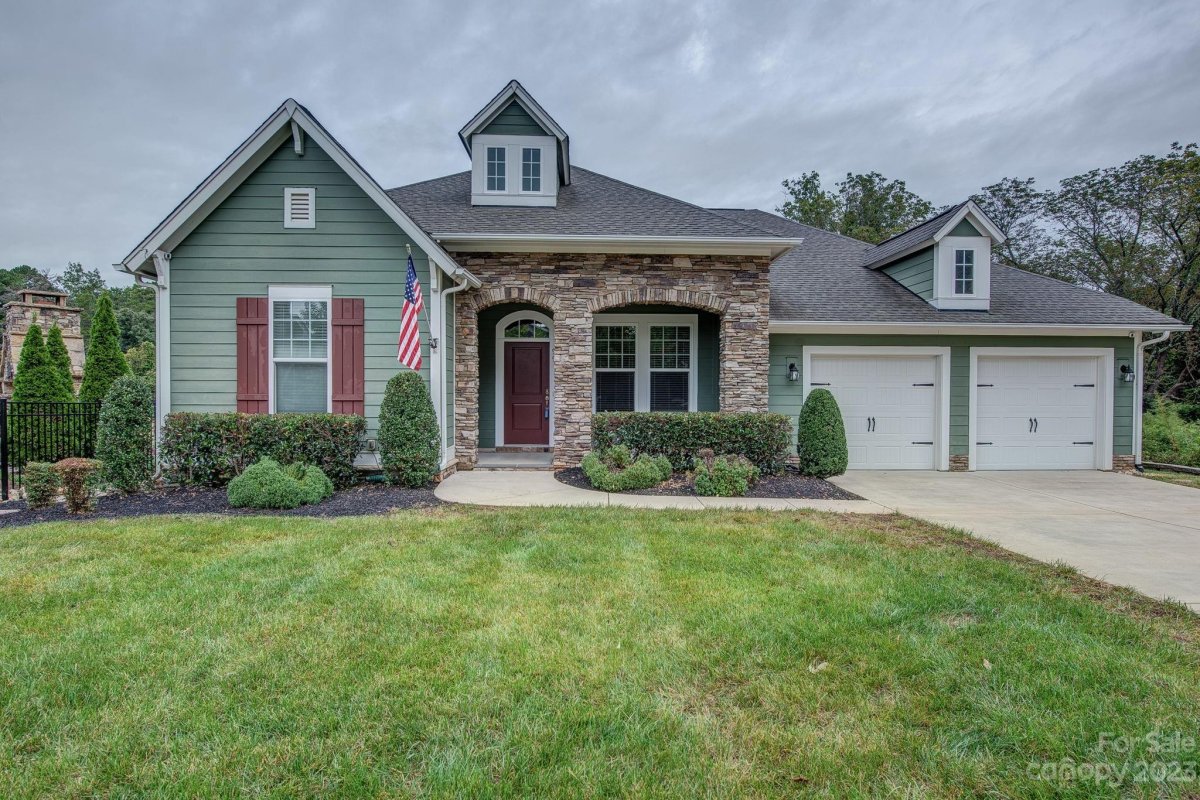 99 Lane Holler Drive