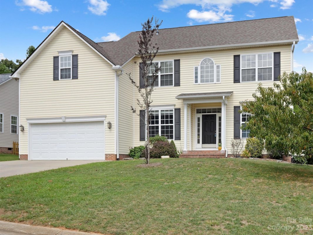 29 Yorktown Circle