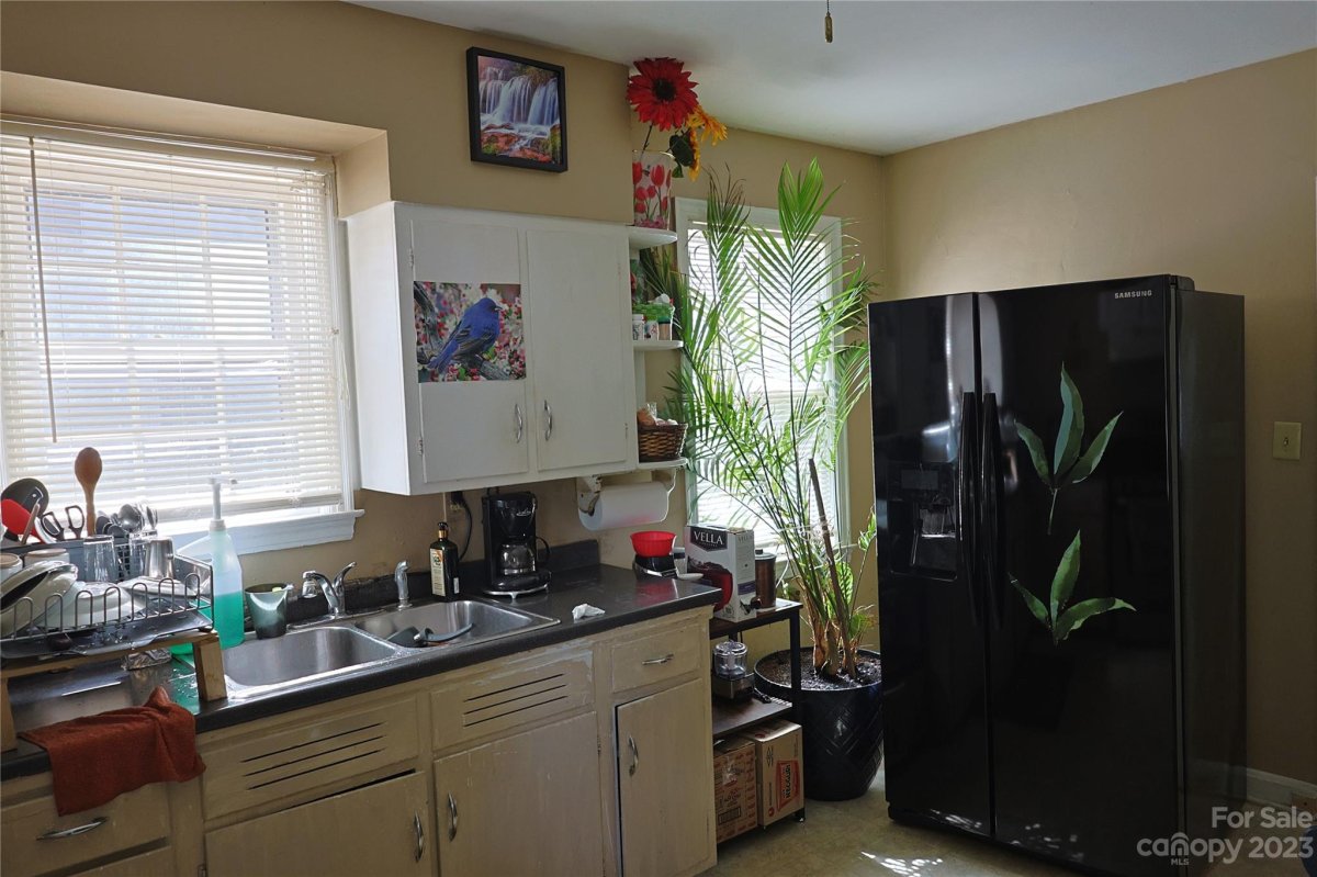 2219 Ashley Road