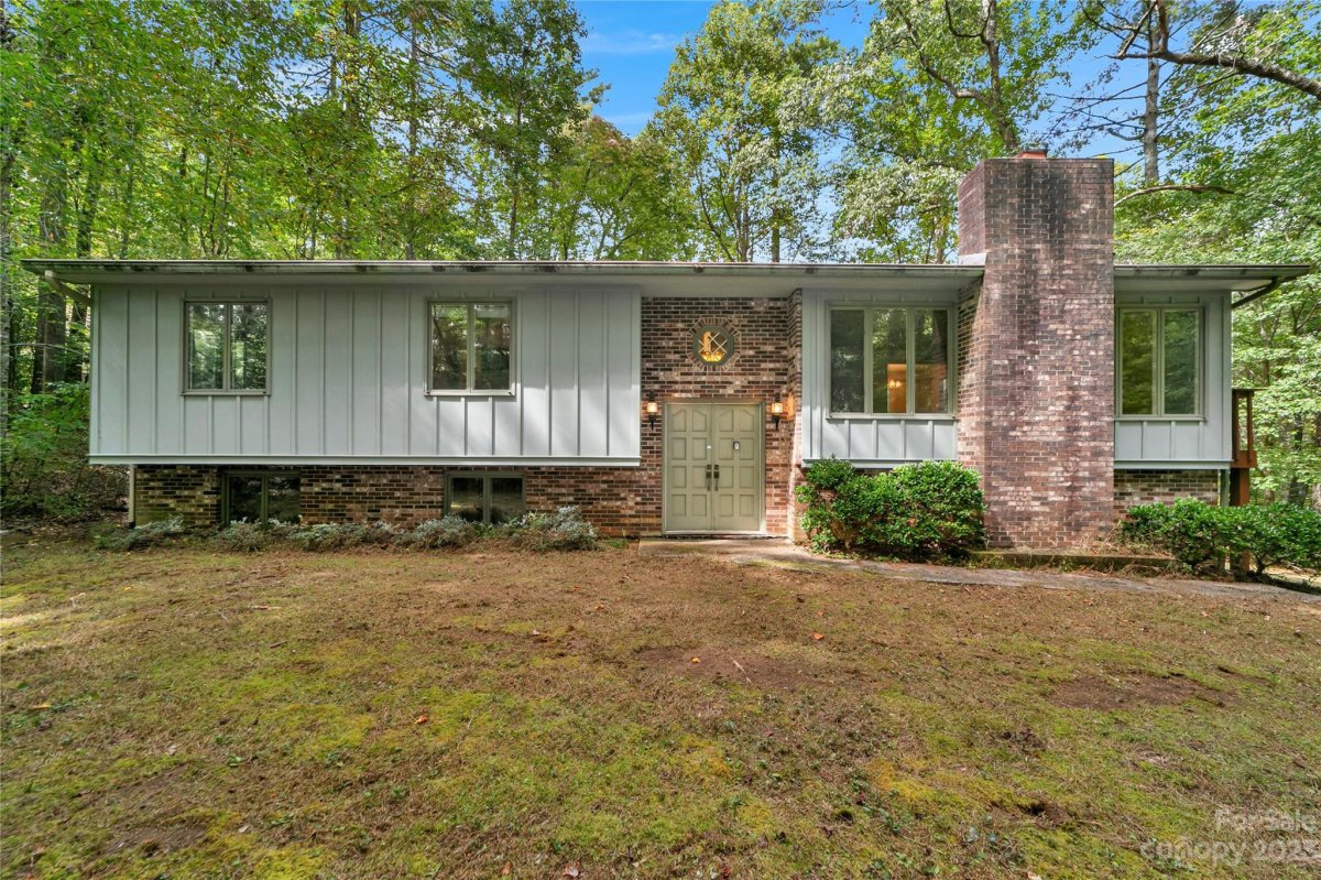 50 Towhee Lane