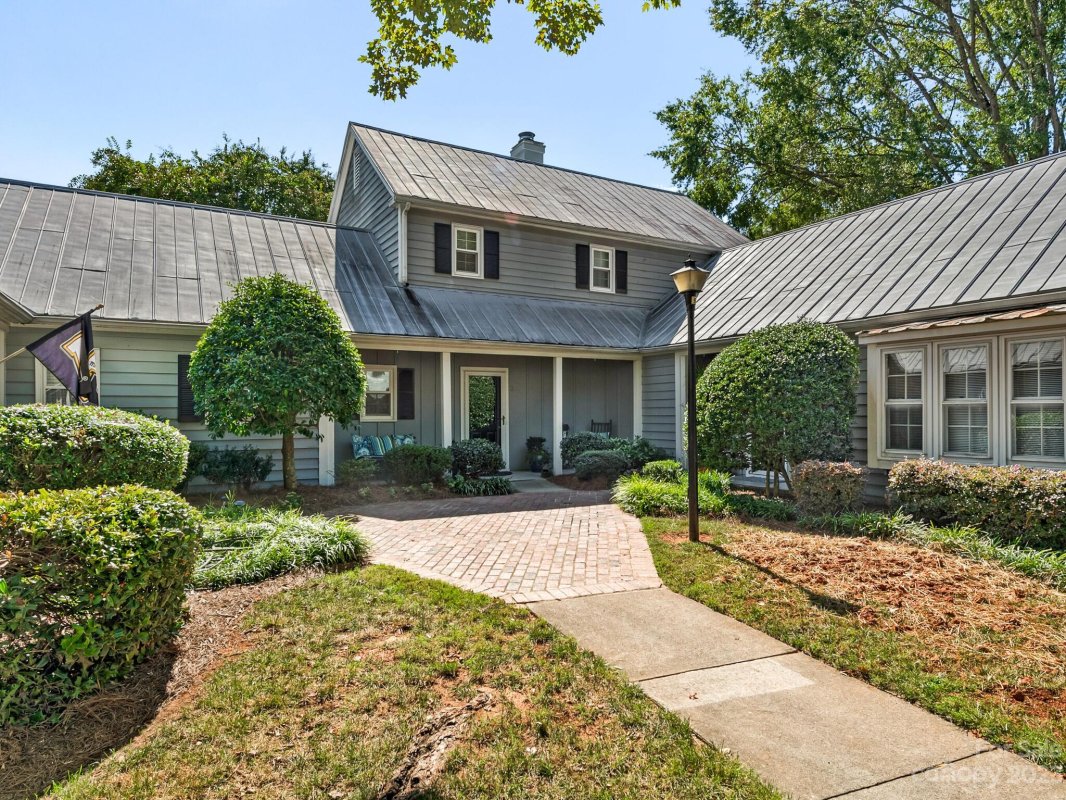 3712 Selwyn Farms Lane