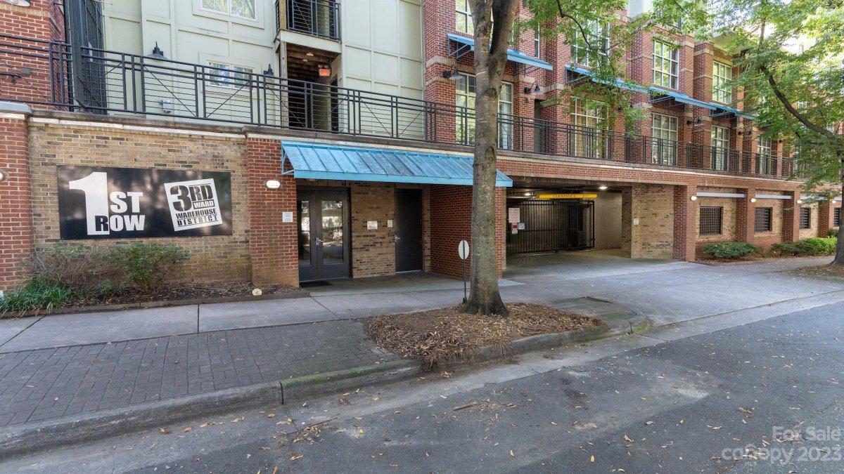 1101 W 1st Street 126