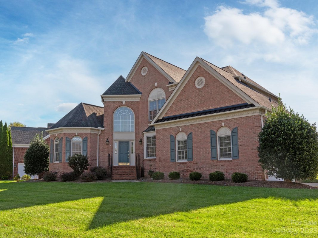 6032 Legacy Circle
