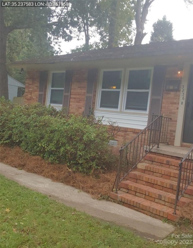 3836 Foxford Place