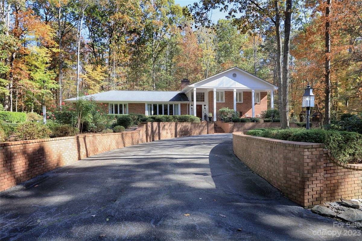 519 St Cloud Drive