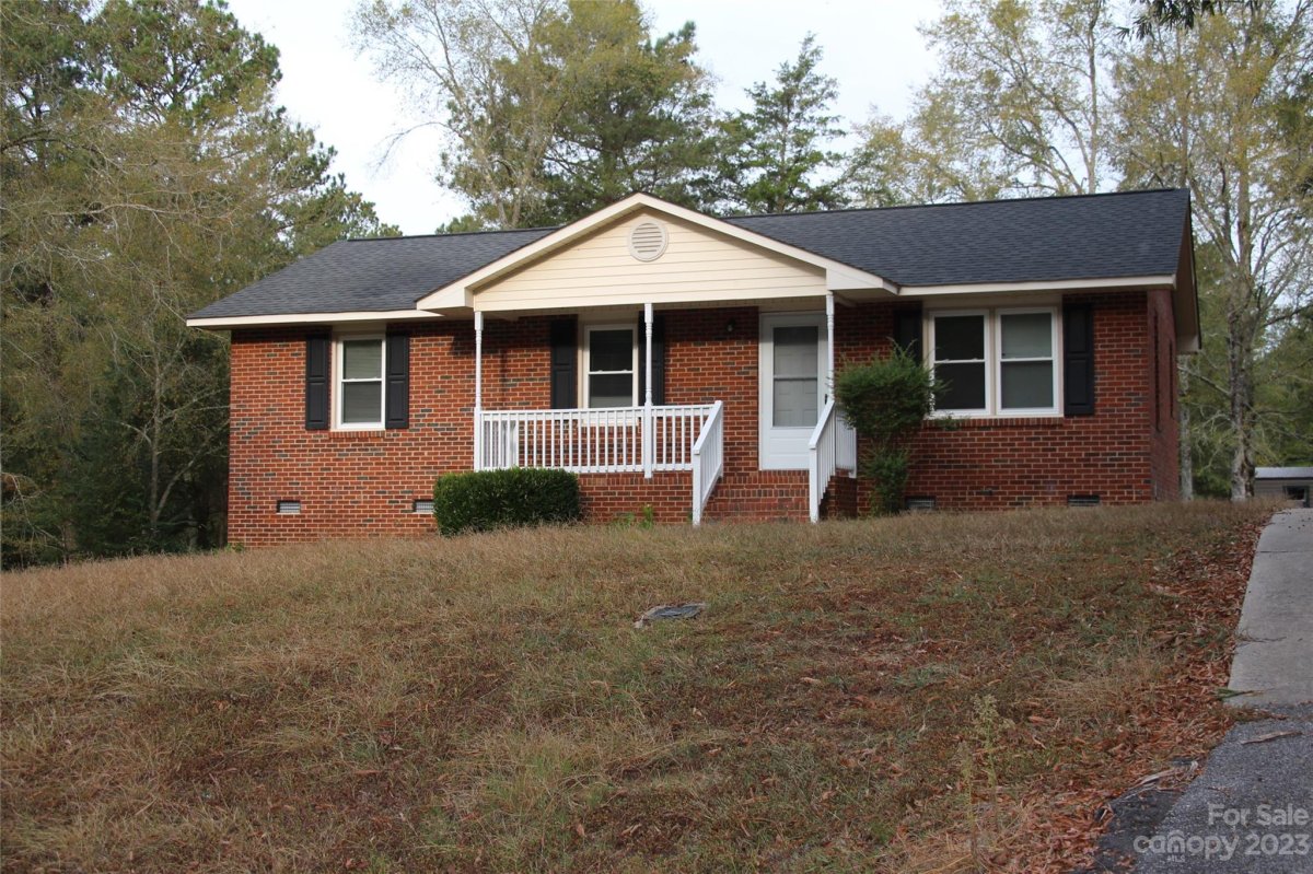 116 Scallybark Lane
