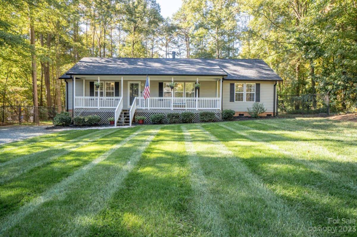 8921 Gosnell Drive