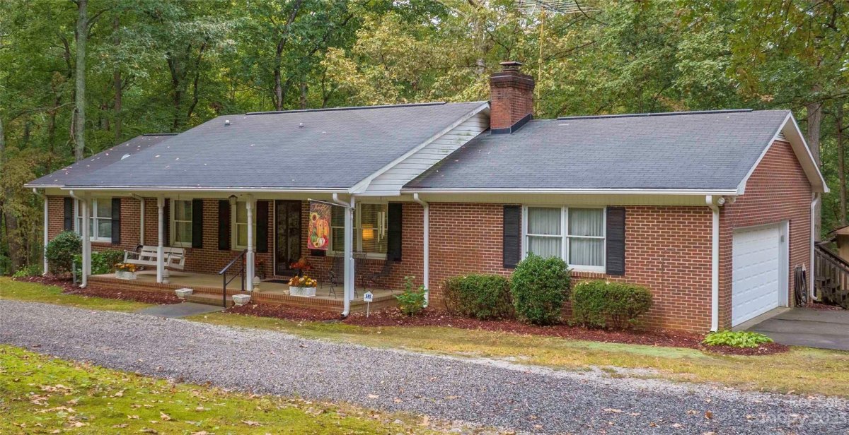 5147 Burris Road