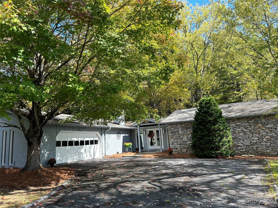428 Brandon Road