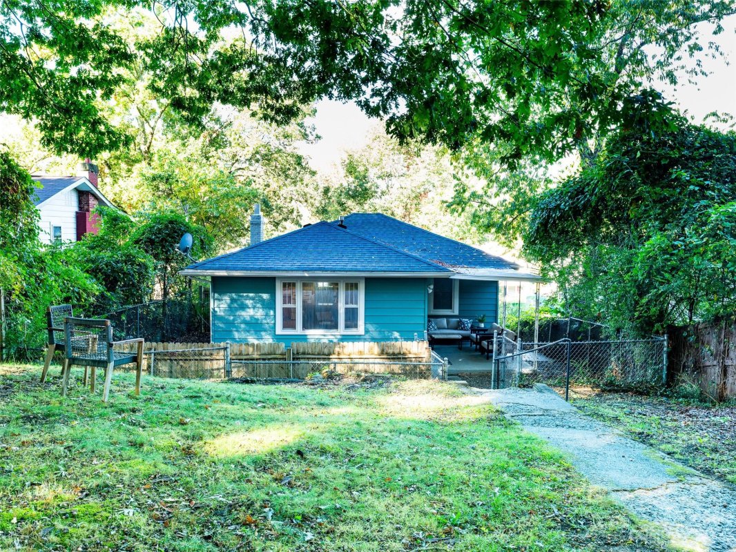 30 Hilldale Road