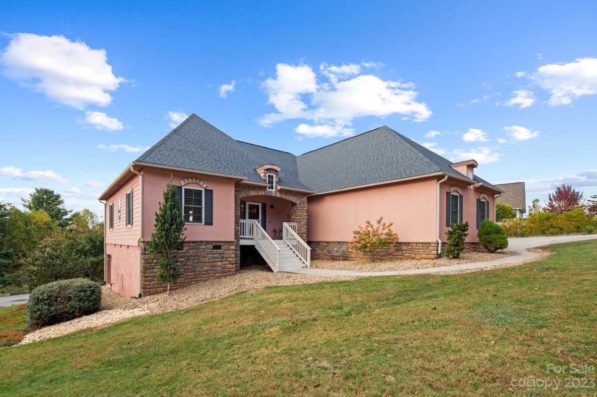 24 Climbing Aster Way