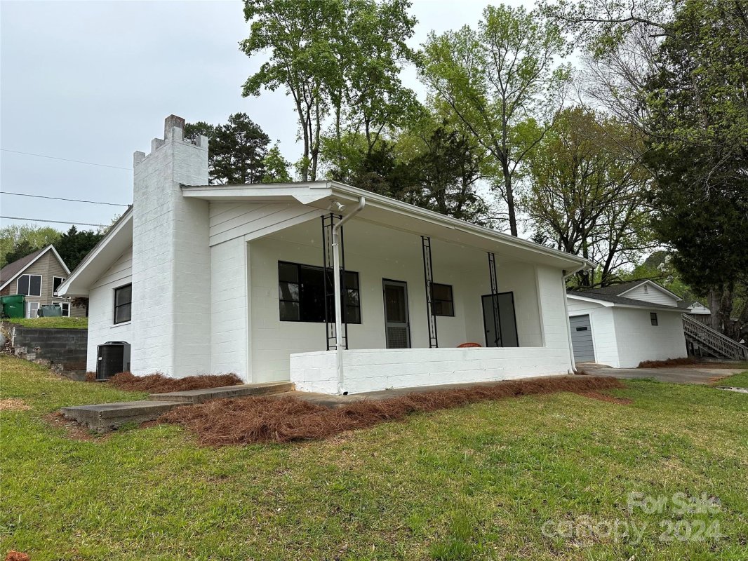 224 Vineyard Road