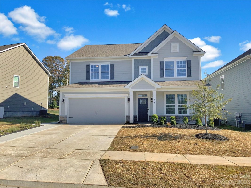 107 W Americana Drive