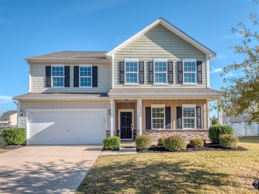 1010 Blue Stream Lane