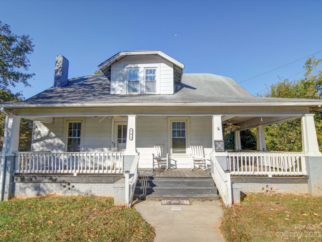 301 Sacco Street