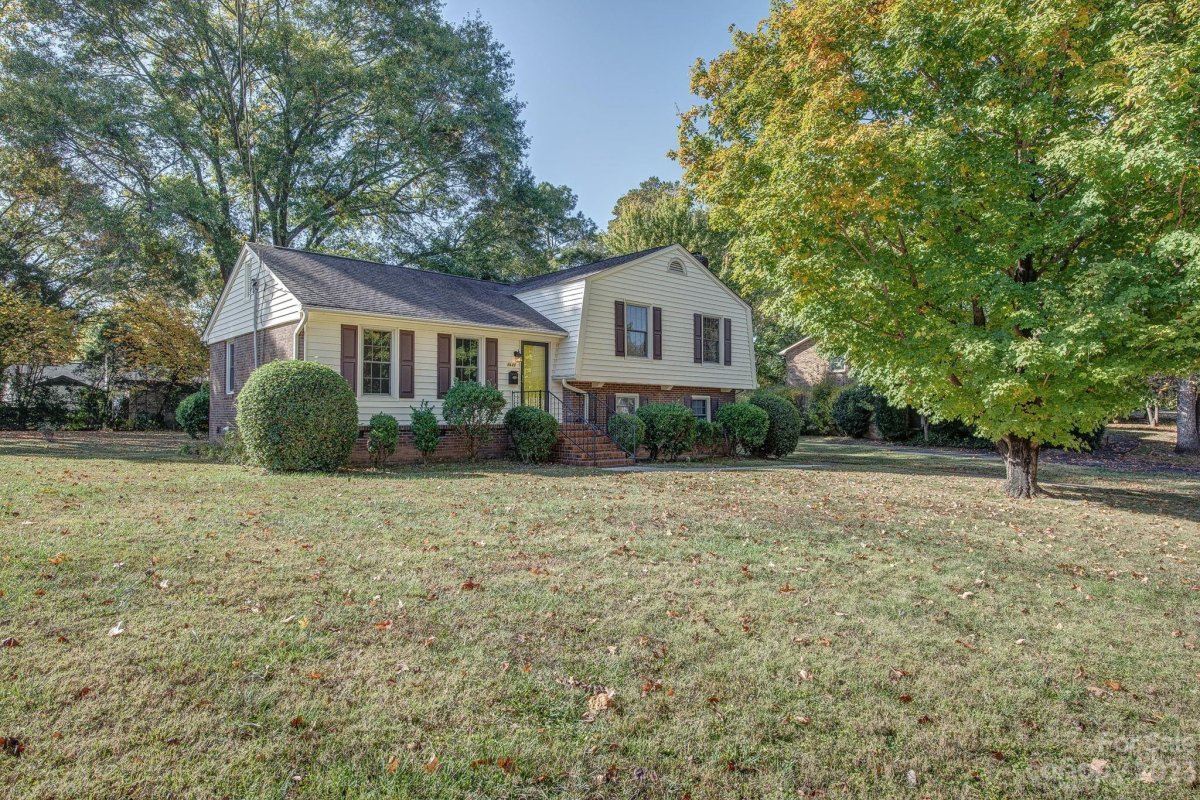 1621 Dixon Road